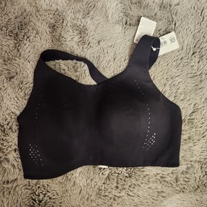 BNWT- Lululemon Airsupport Bra- 38DD